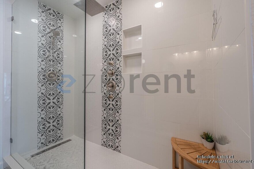 Building Photo - 14911 Wunderlich Dr