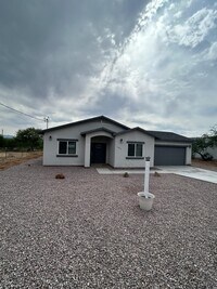 Building Photo - 1850 Calle Mulata