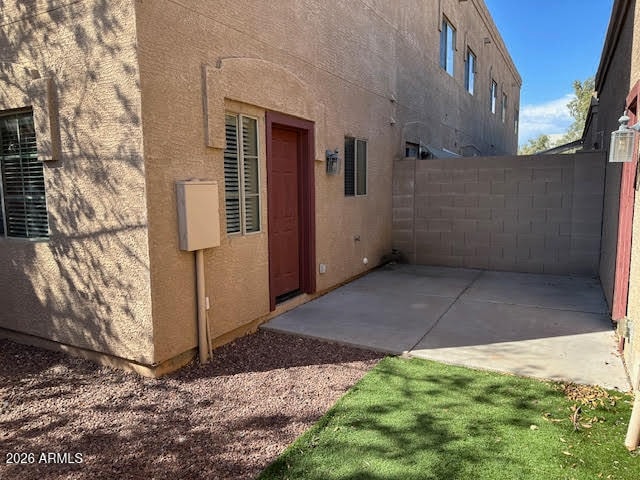 Building Photo - 2834 E Tracy Ln