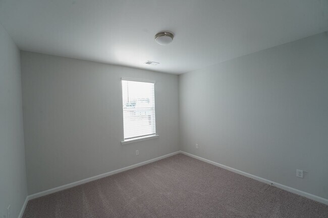 Building Photo - Available Soon!