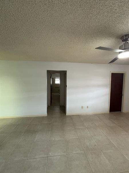 Building Photo - 7663 NW 73rd Terrace