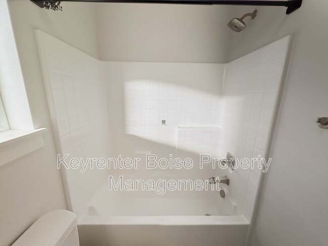 Building Photo - 2337 E Danzee Dr