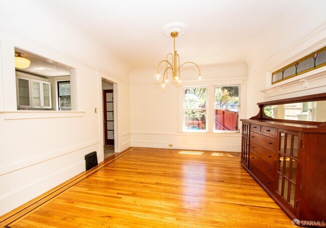 Building Photo - 4447 24th St