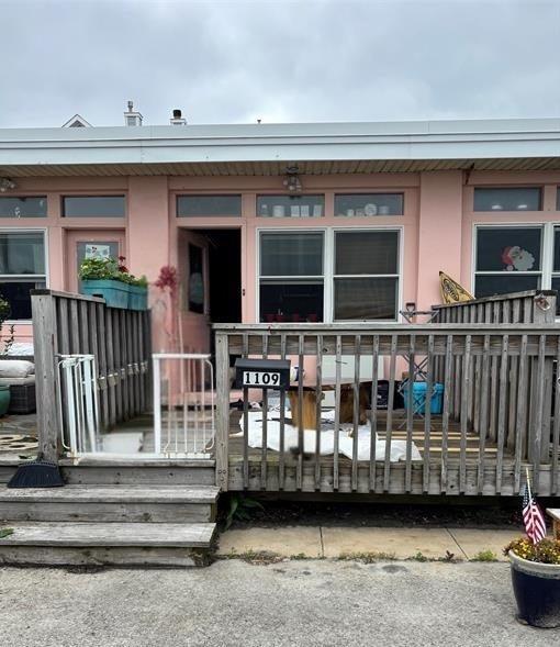 Primary Photo - 1101 Ocean Blvd