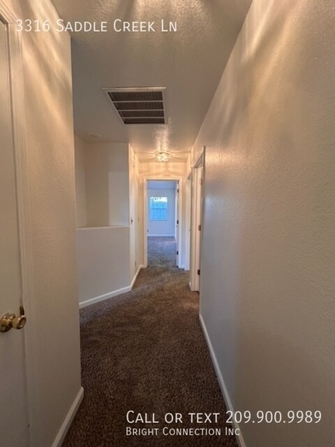 Building Photo - 3316 Saddle Creek Ln