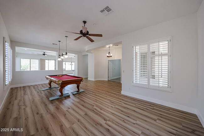 Building Photo - 41735 N Maidstone Ct