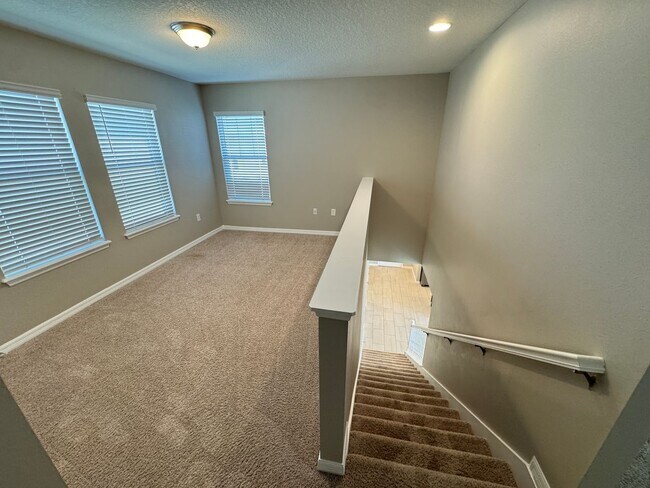 Building Photo - GORGEOUS 3 Bd/2.5 Ba in Winter Garden!!