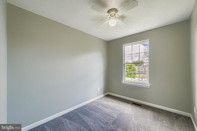 Building Photo - 2209 Bluegrass Heights Ct