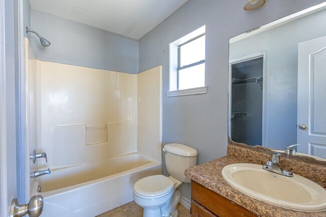 Building Photo - 4416 Wild Flower Ave