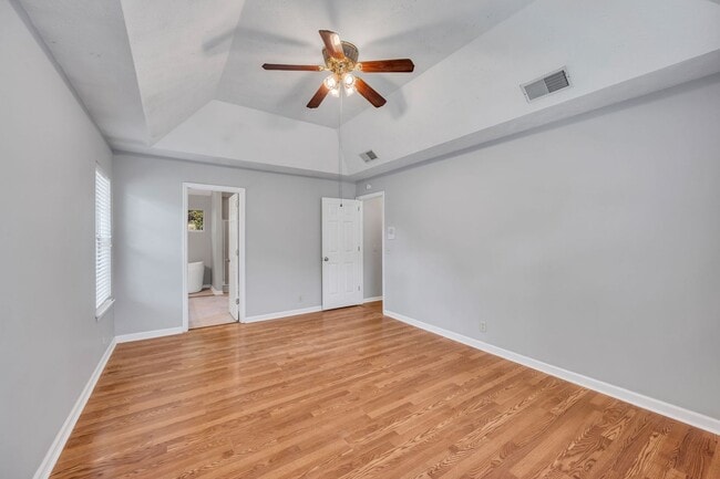 Building Photo - Bradford Hills Rental