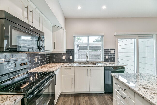 Building Photo - 14723 Barryknoll Ln