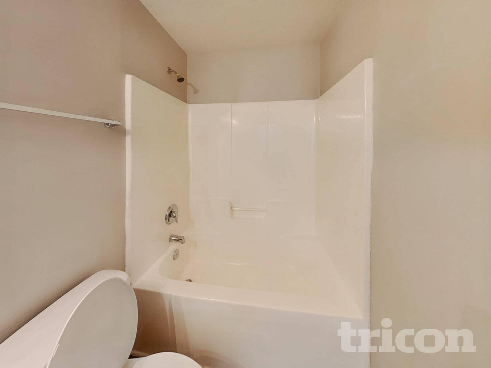 Building Photo - 11802 Village Pond Dr