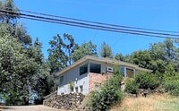 Building Photo - Spacious Home in Shasta Lake City!!