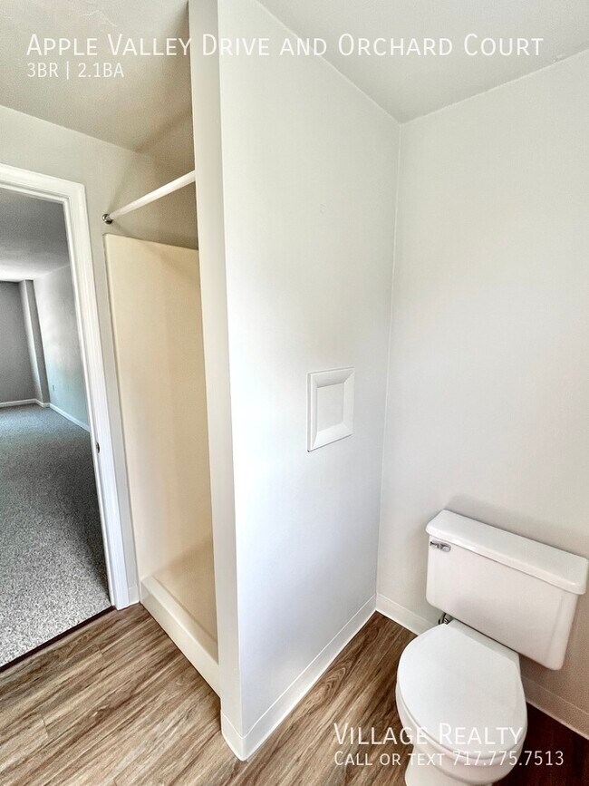 Building Photo - 710 Apple Valley Dr