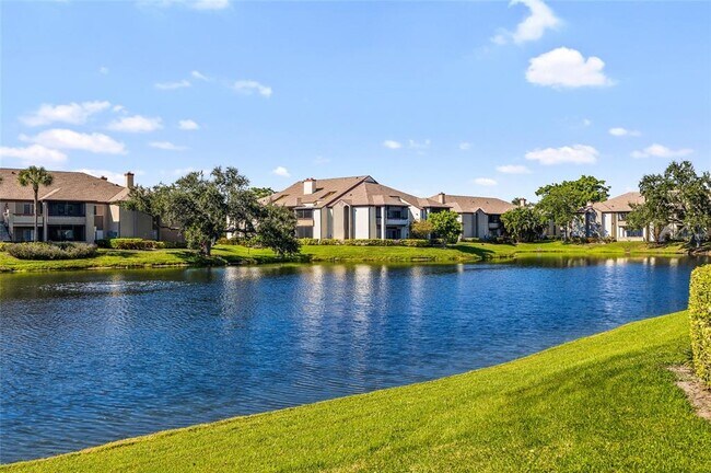 Building Photo - 10263 Gandy Blvd N