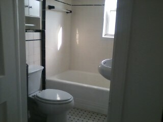 Bathroom - 4709 Rittenhouse St