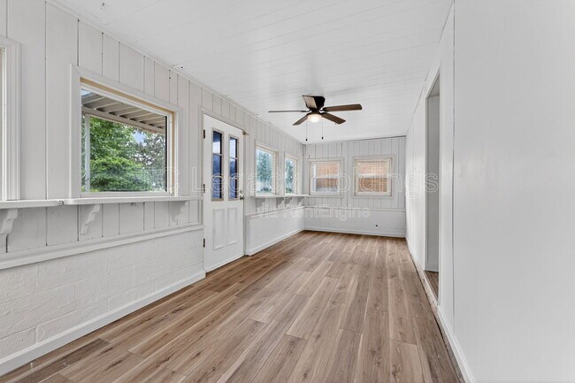 Building Photo - 192 Fairmor Dr