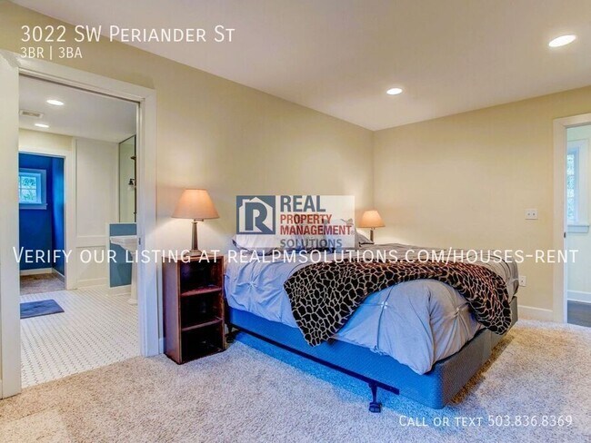 Building Photo - 3022 SW Periander St