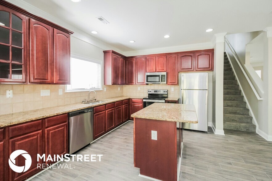 Building Photo - 14018 Pinyon Pine Ln