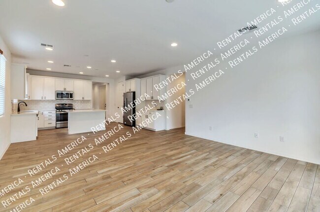 Building Photo - 6642 E Via Arroyo Largo