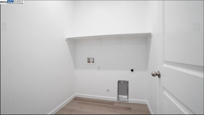 Building Photo - 3000 Red Canard Wy