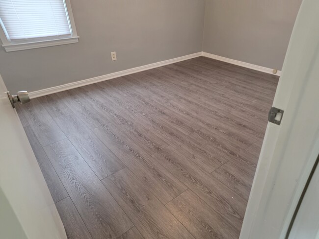 Building Photo - 26051 Alger St