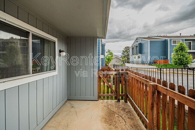 Building Photo - 7185 S Gaylord St