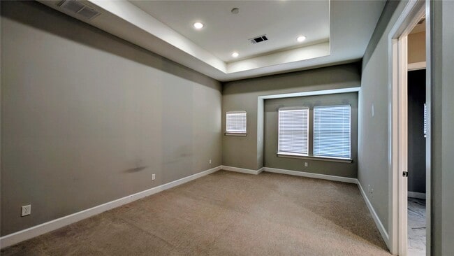 Building Photo - 5116 Pine Reach Dr