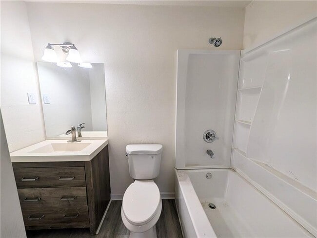 Building Photo - 3755 Pleasant Valley Rd