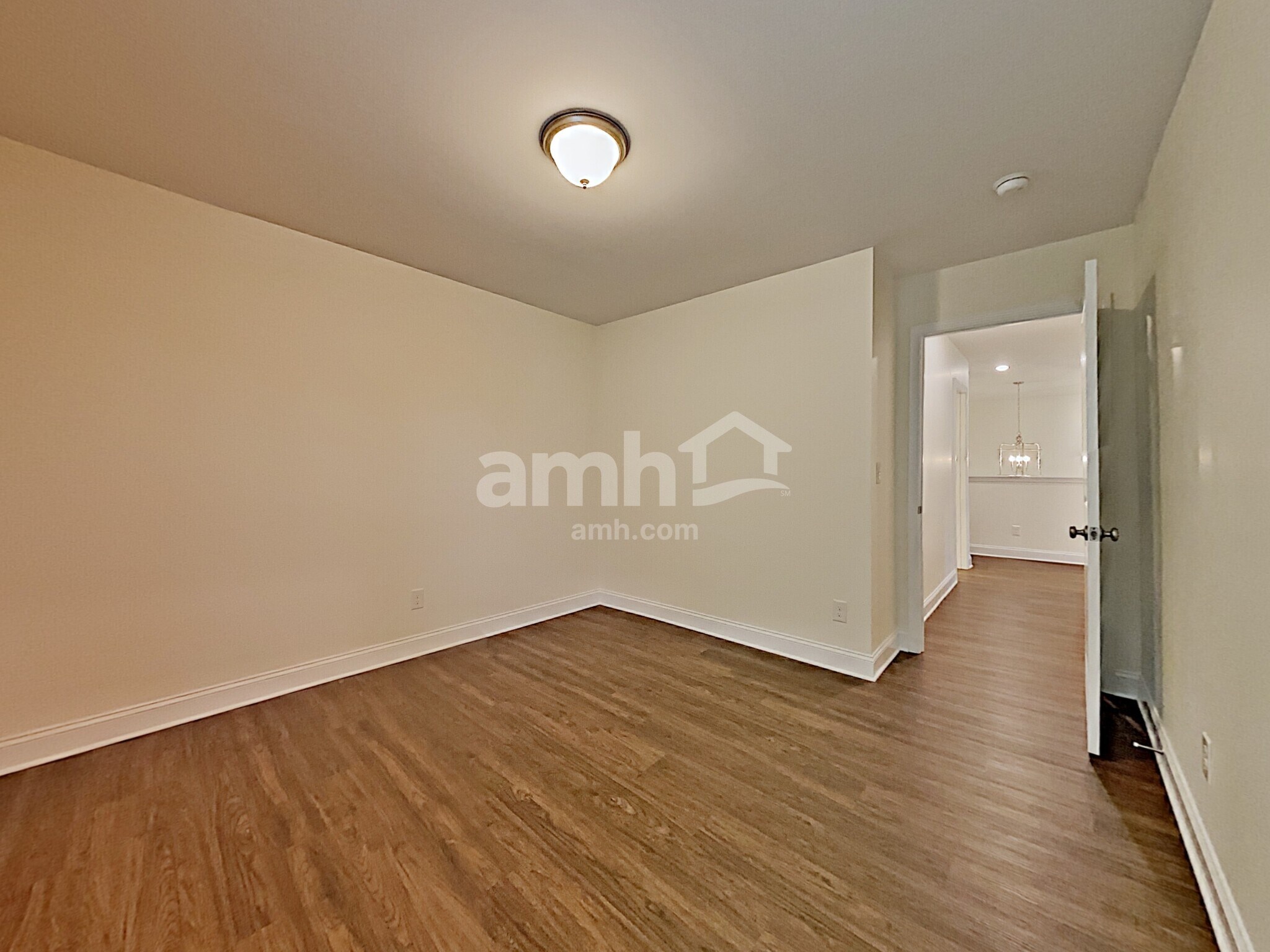 Building Photo - 112 Samara Ln