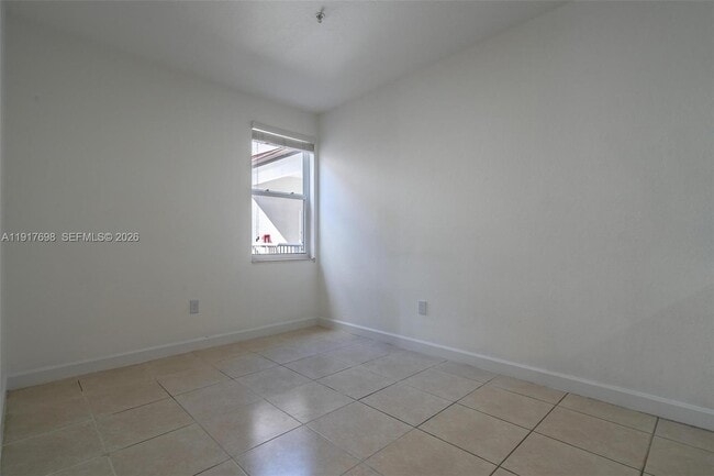 Building Photo - 4371 SW 160th Ave