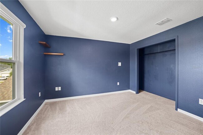 Building Photo - 5005 Golden River Ln