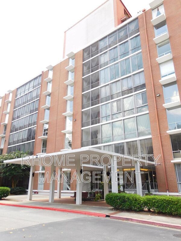 Building Photo - 130 26th St NW