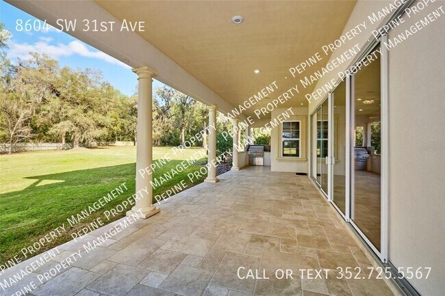 Building Photo - 8604 SW 31st Ave