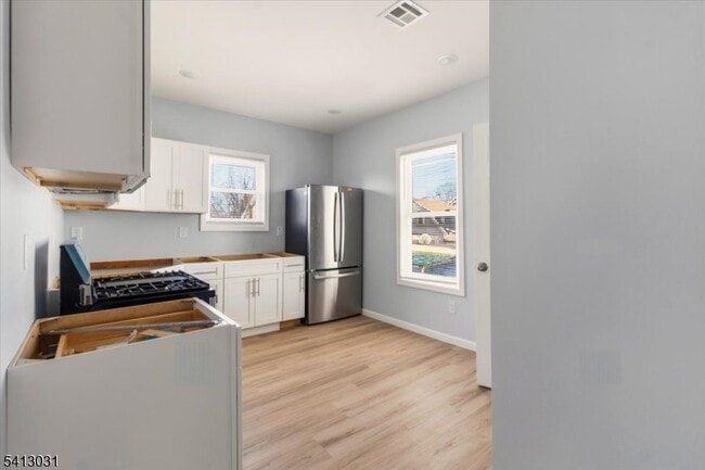 Building Photo - 76 Grumman Ave