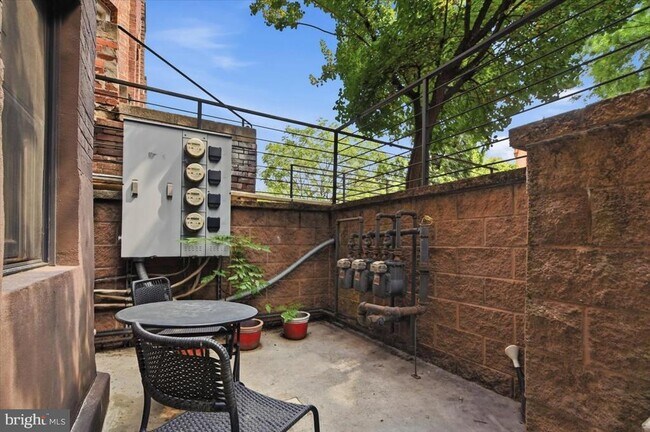 Building Photo - 3222 13th St NW