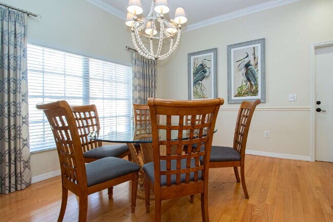 Building Photo - Palm Aire Fully Furnished Rental