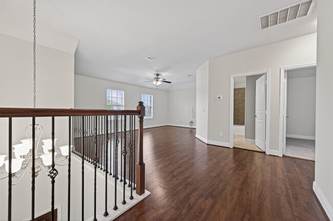 Building Photo - 15630 Eagle Valley Dr