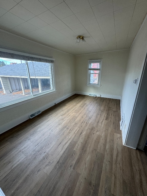 Building Photo - 544 S 1st Ave