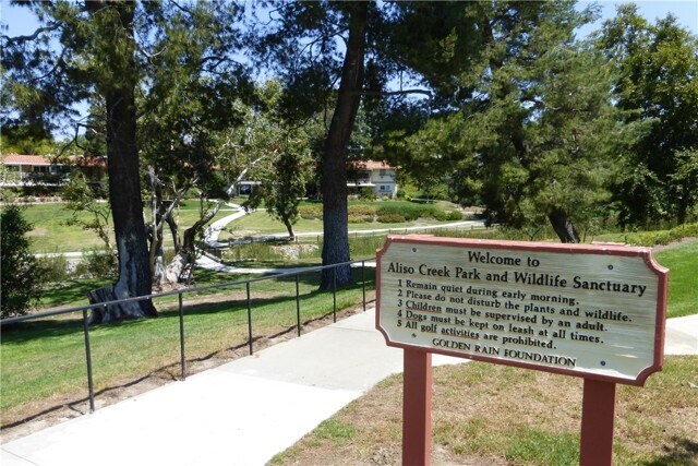 Building Photo - 881 Via Mendoza