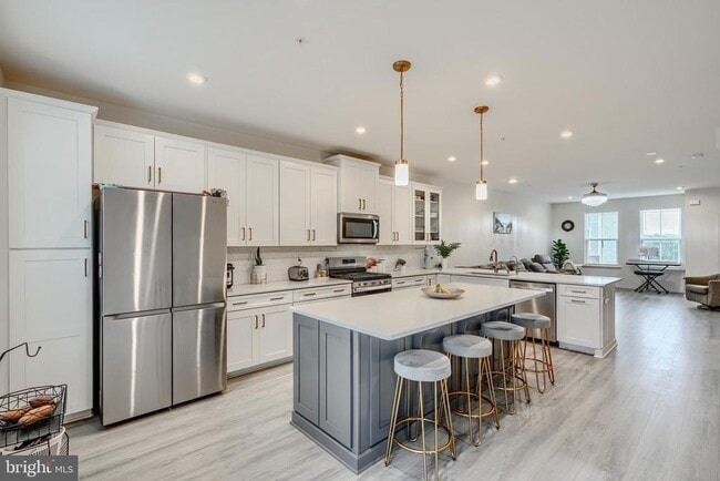 Building Photo - 7054 Fox Glove Ln