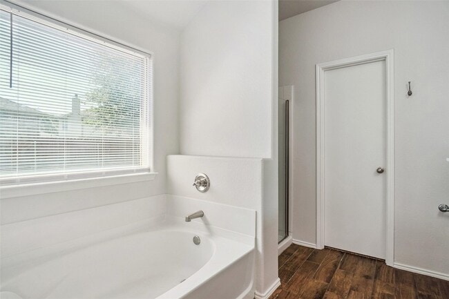 Building Photo - 4629 Thistle Creek Ct