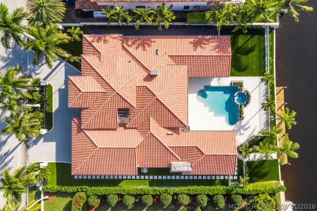 Building Photo - 533 E Alexander Palm Rd