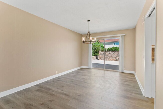 Building Photo - Move-In Special - 50% Off First Month’s Rent! Upgraded Pool Home in Wonderful Mission Viejo Neigh...