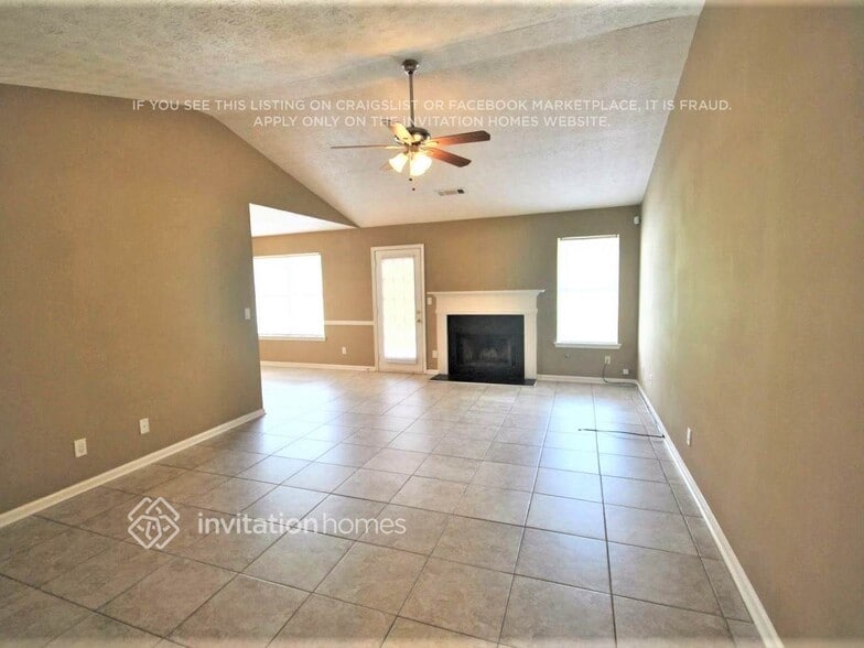 Building Photo - 1034 Maple Leaf Ridge