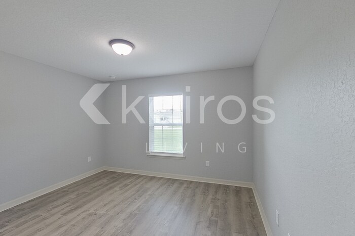 Building Photo - 8790 SW 135th Pl