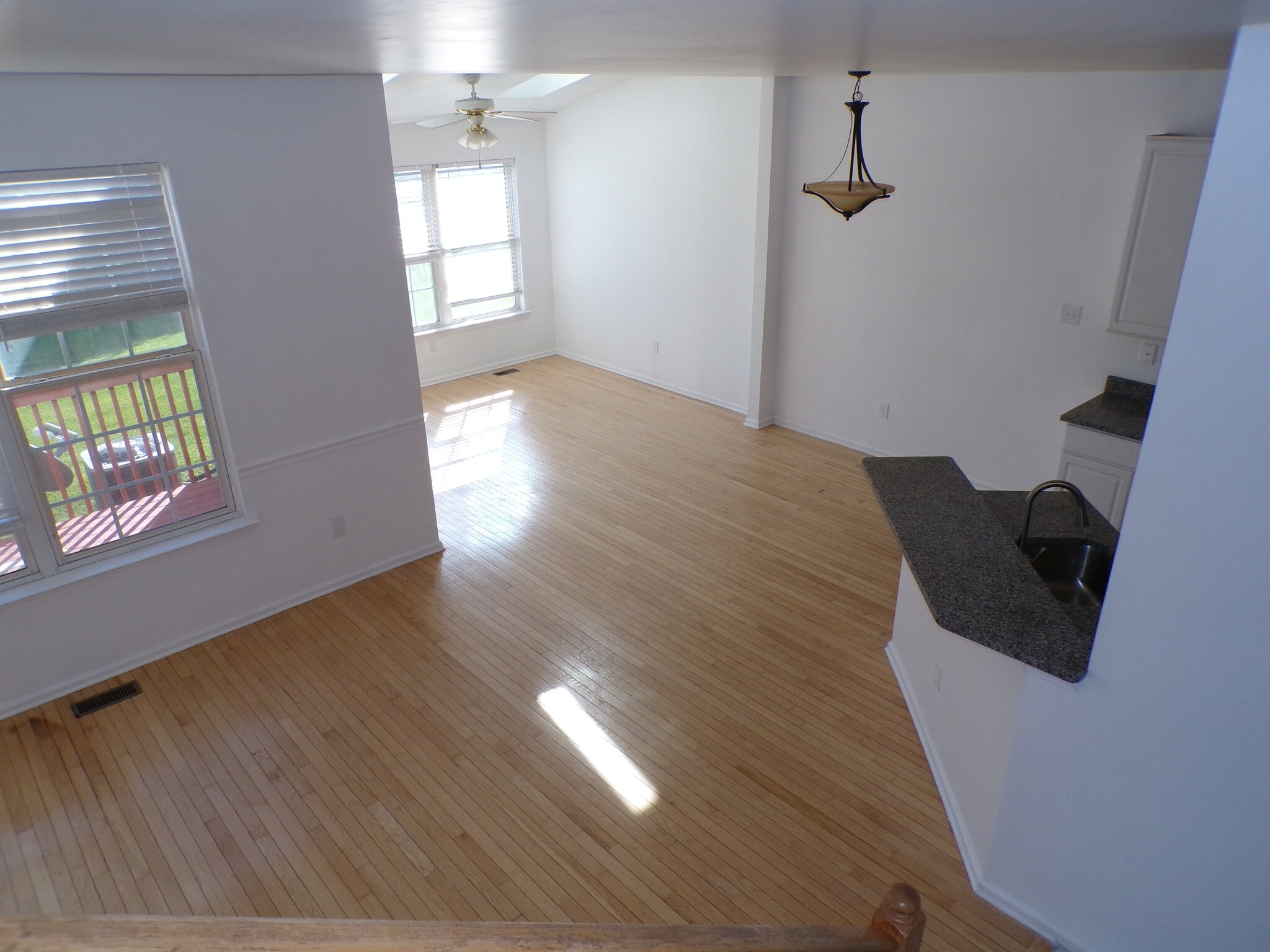 Building Photo - 7721 Cross Creek Cir