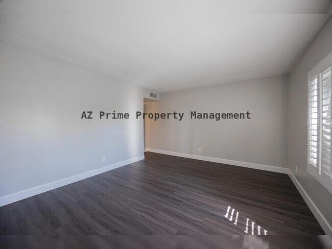 Building Photo - 16630 N 67th St