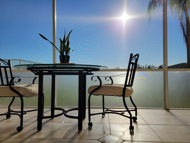 Building Photo - 4401 Crystal Lake Dr