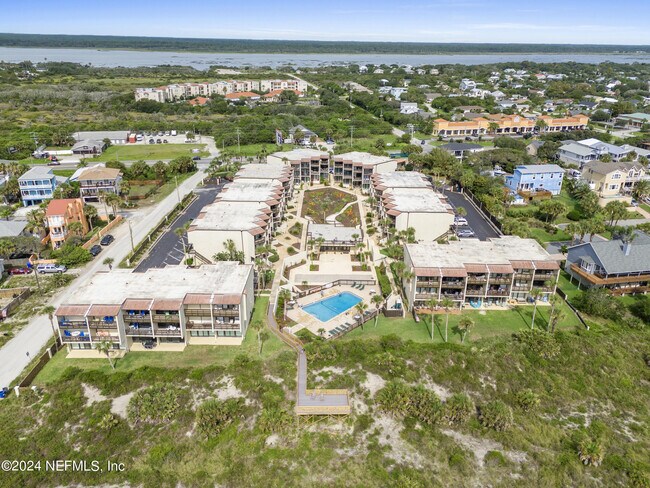 Building Photo - 5650 A1A S